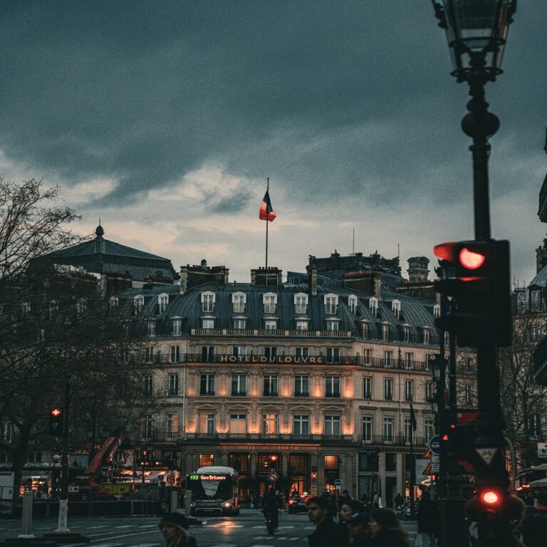 Paris 9
